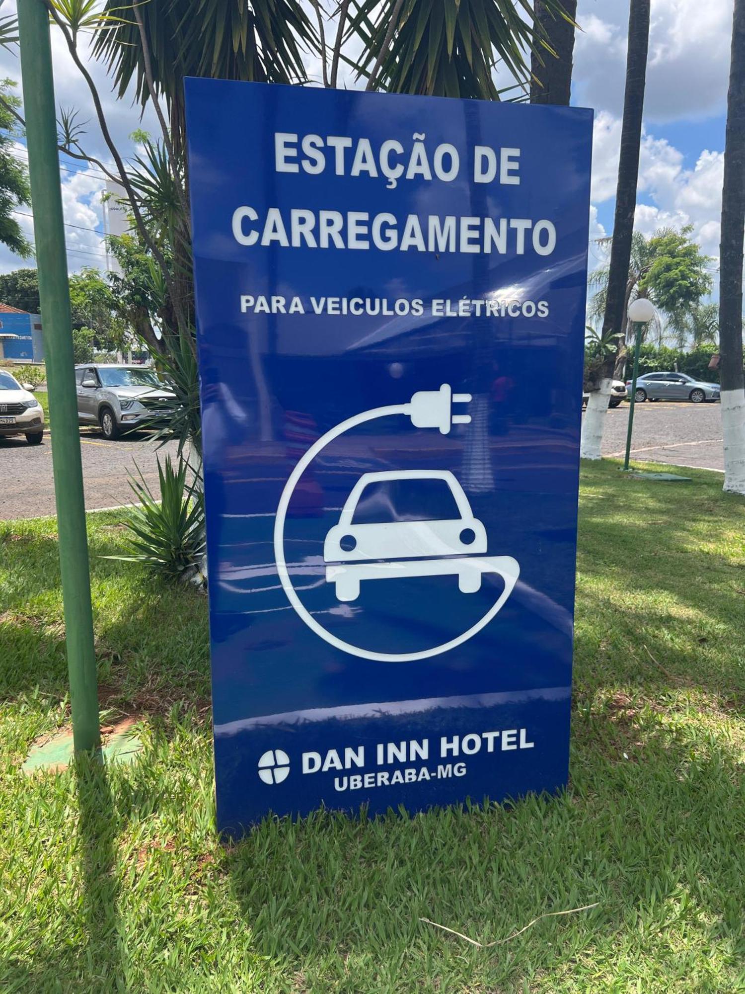 Hotel Dan Inn Uberaba & Convencoes By Nacional Inn 外观 照片